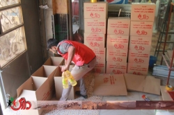 منظمة داري توزع (500) سلة غذائية للمهجرين والمحتاجين ببغداد وإعانة بعضها ماديا